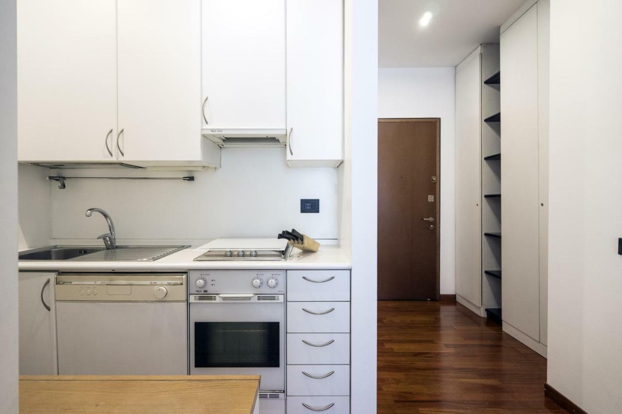 Hacca Collection - Bocconi, Navigli 1Br Daire Milano Dış mekan fotoğraf